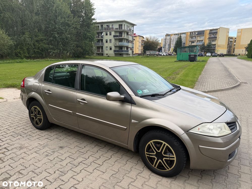 Renault Megane - 1