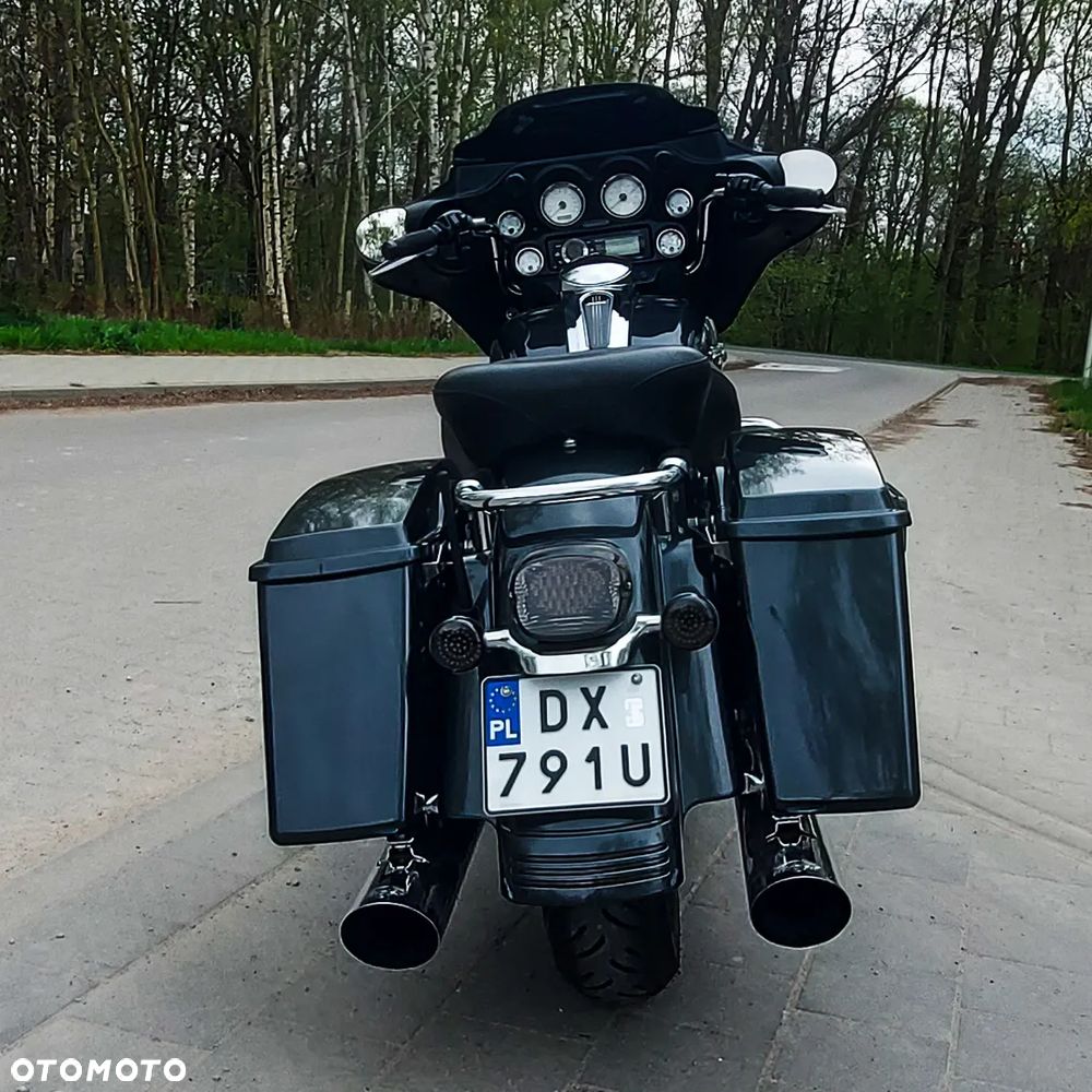 Harley-Davidson Touring Street Glide - 8