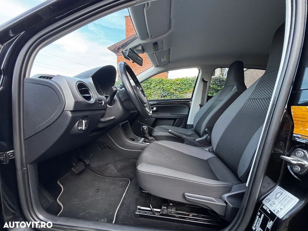 Volkswagen e-Up! - 16