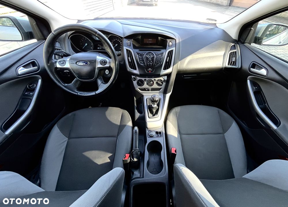 Ford Focus - 7