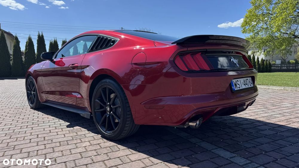 Ford Mustang 3.7 V6 Premium - 11