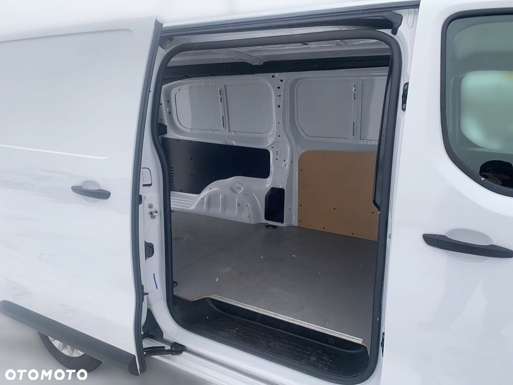 Toyota PROACE - 11