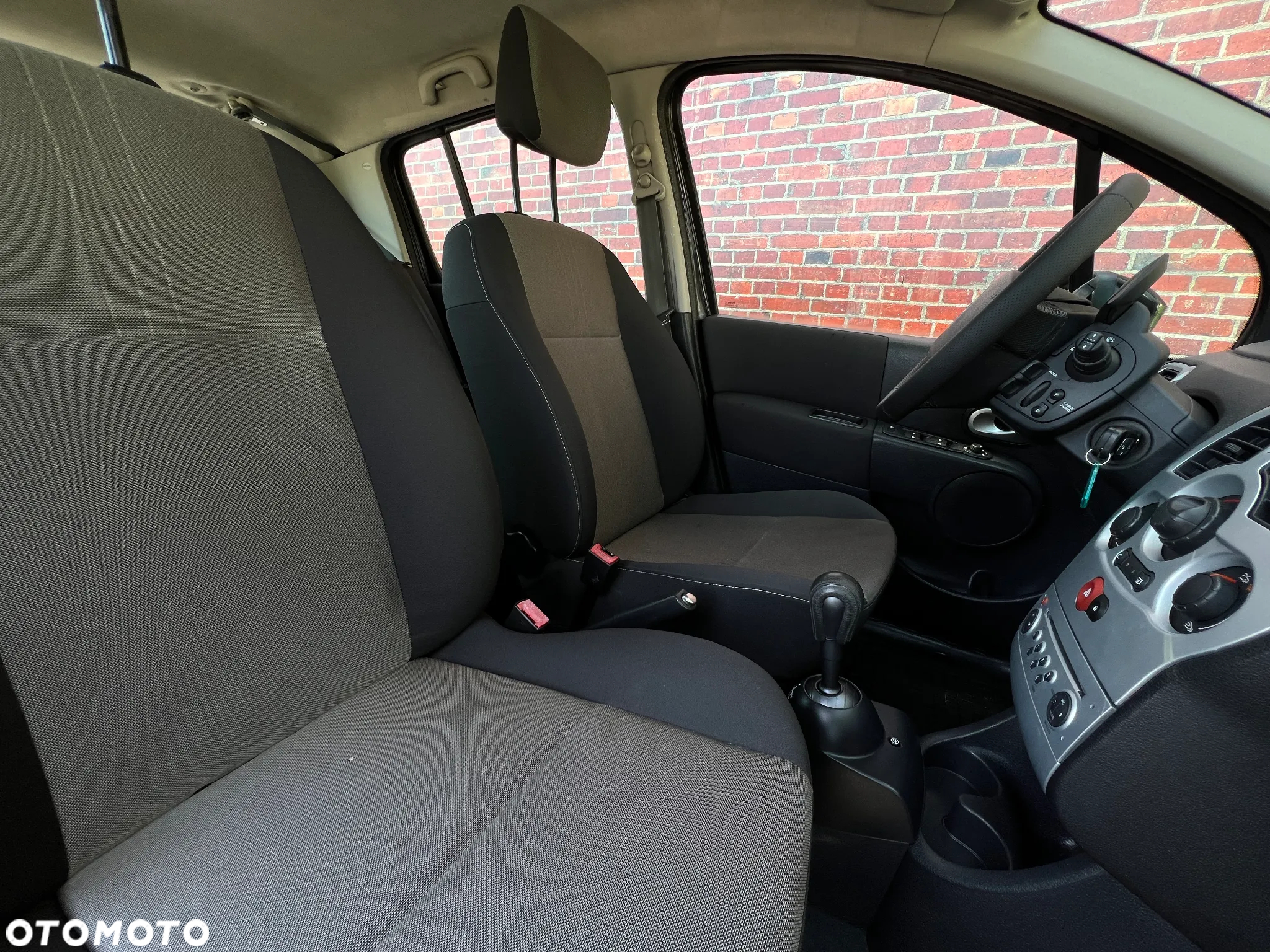 Renault Modus - 15