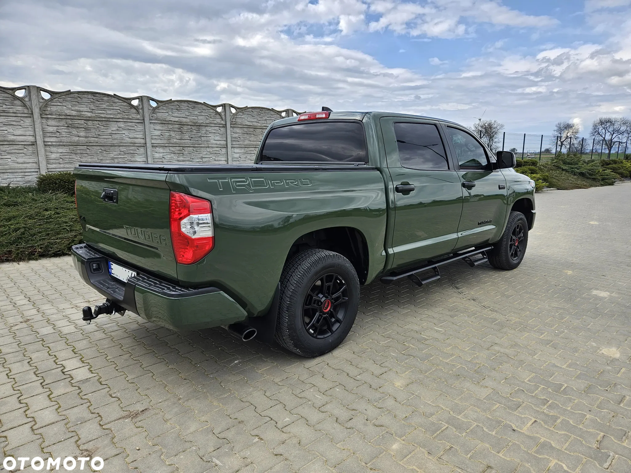 Toyota Tundra - 3