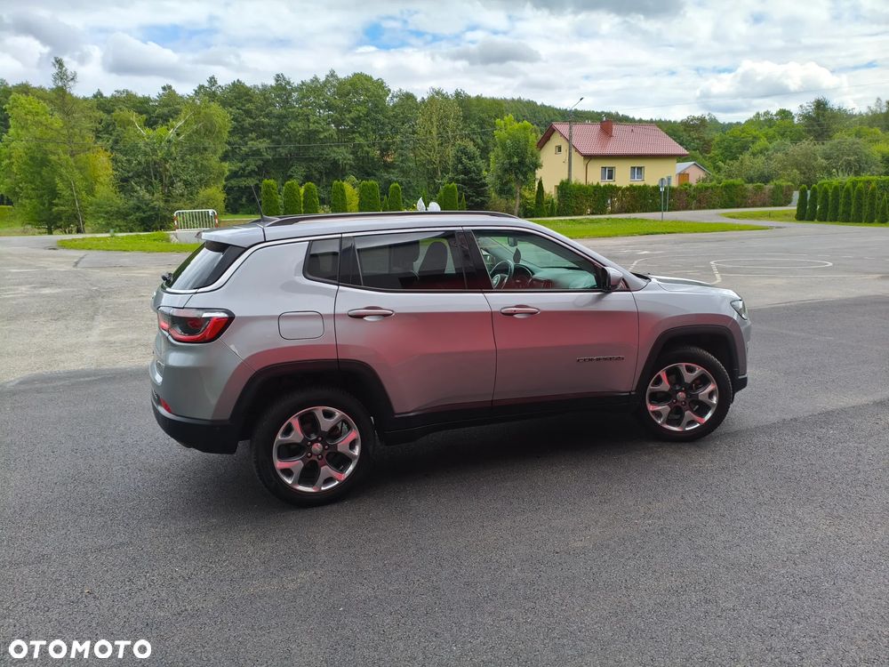 Jeep Compass - 16