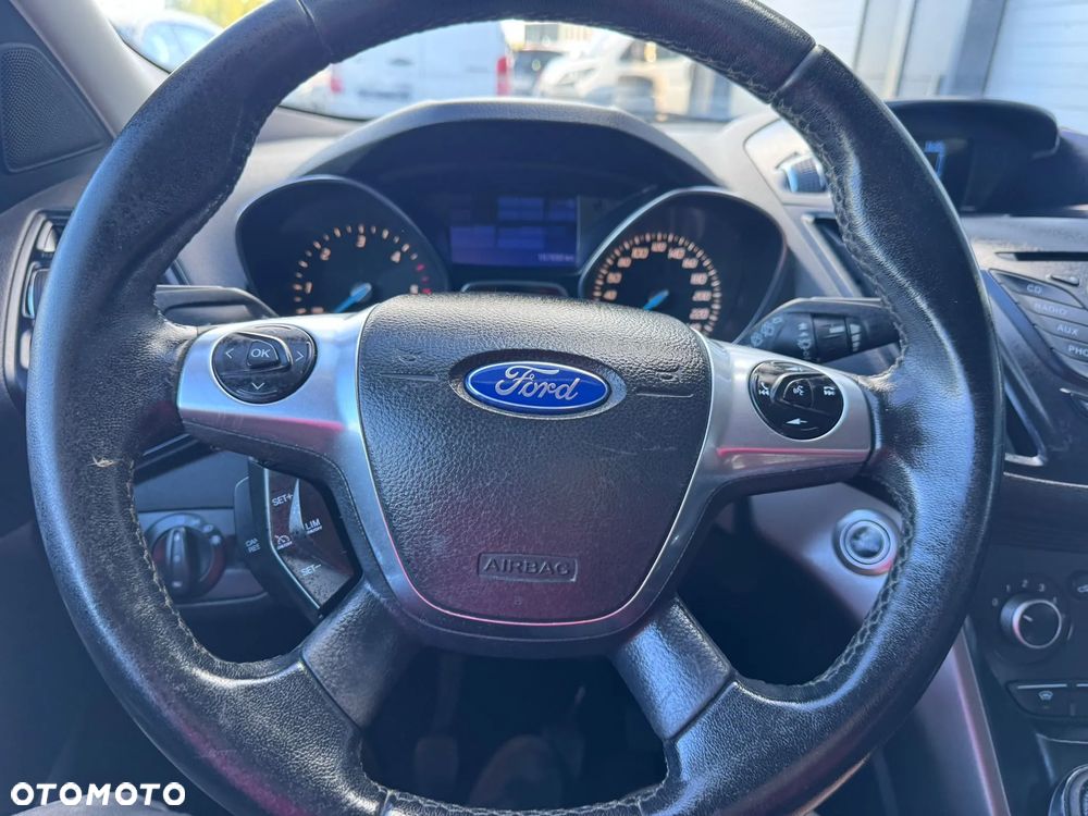 Ford Kuga 2.0 TDCi 2x4 Trend - 19