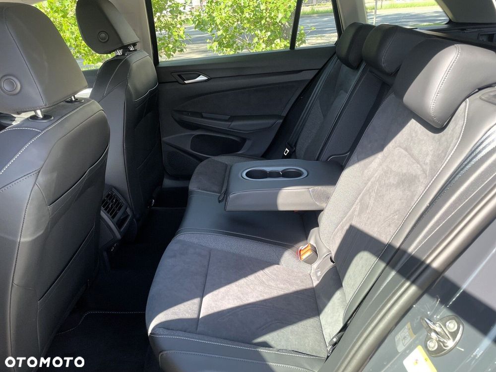 Volkswagen Golf Variant 2.0 TDI Life - 17