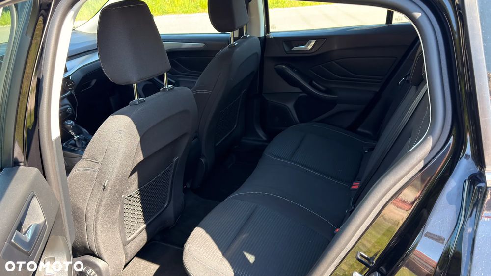 Ford Focus 1.5 EcoBlue STart-Stopp-System TITANIUM - 8