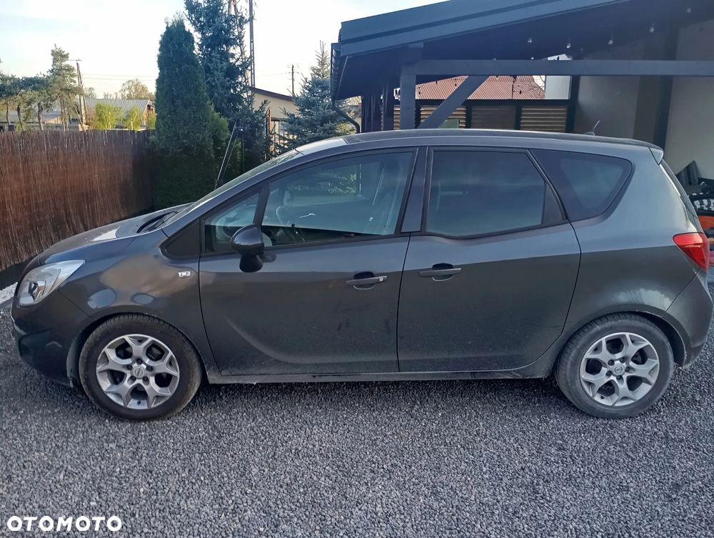 Opel Meriva 1.4 T Cosmo - 1
