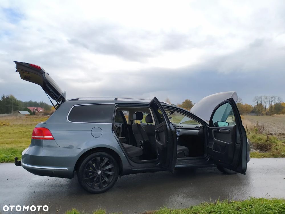 Volkswagen Passat - 30