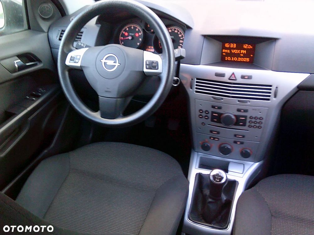 Opel Astra 1.4 Edition - 17