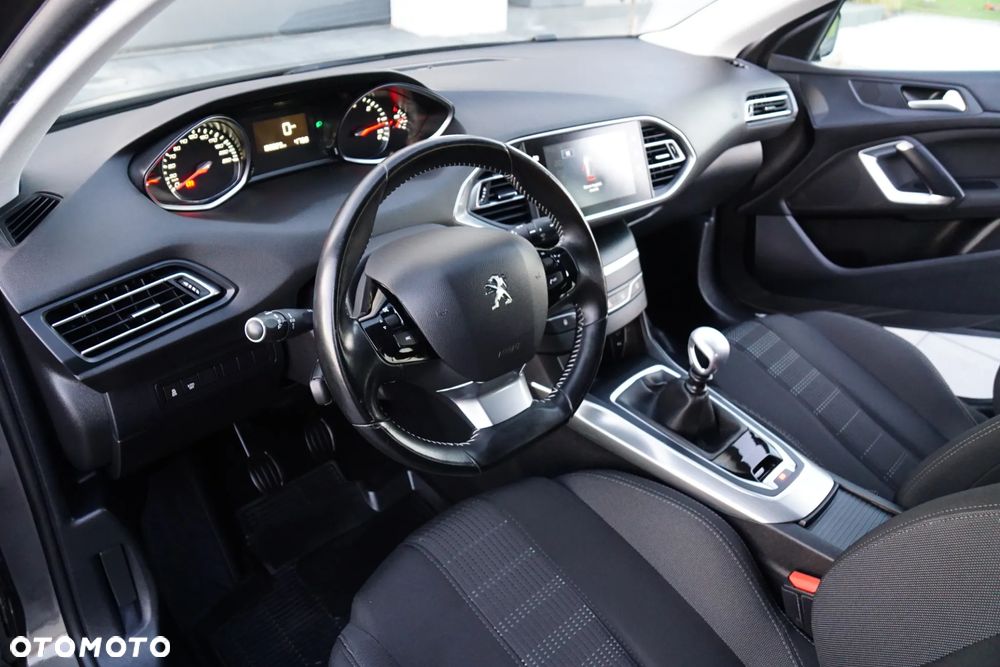 Peugeot 308 BlueHDi FAP 120 Stop&Start Allure - 30