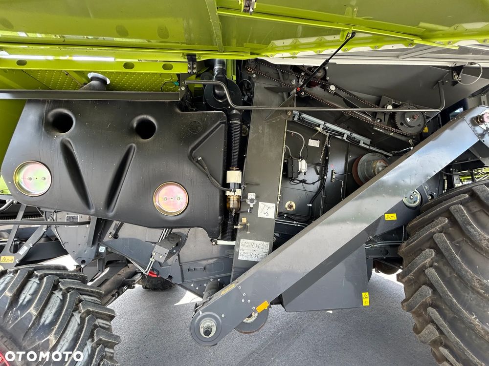 Claas Tucano 440 - 14