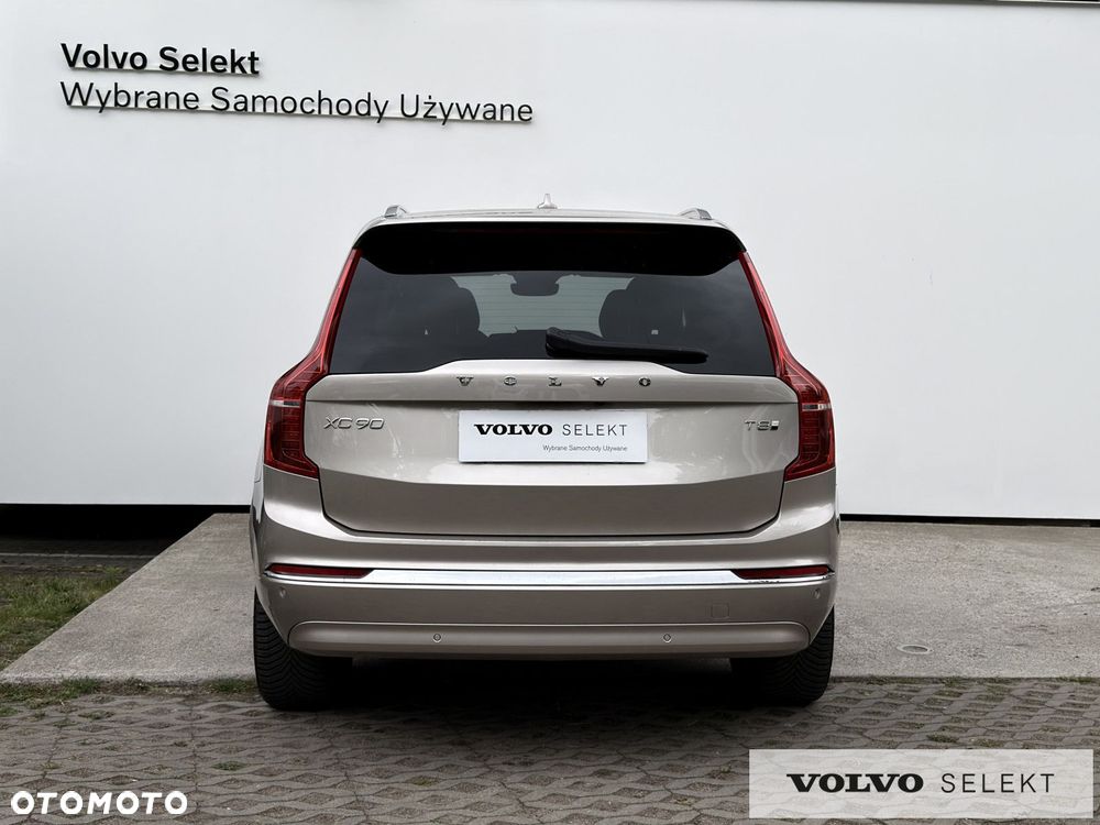 Volvo XC 90 - 8