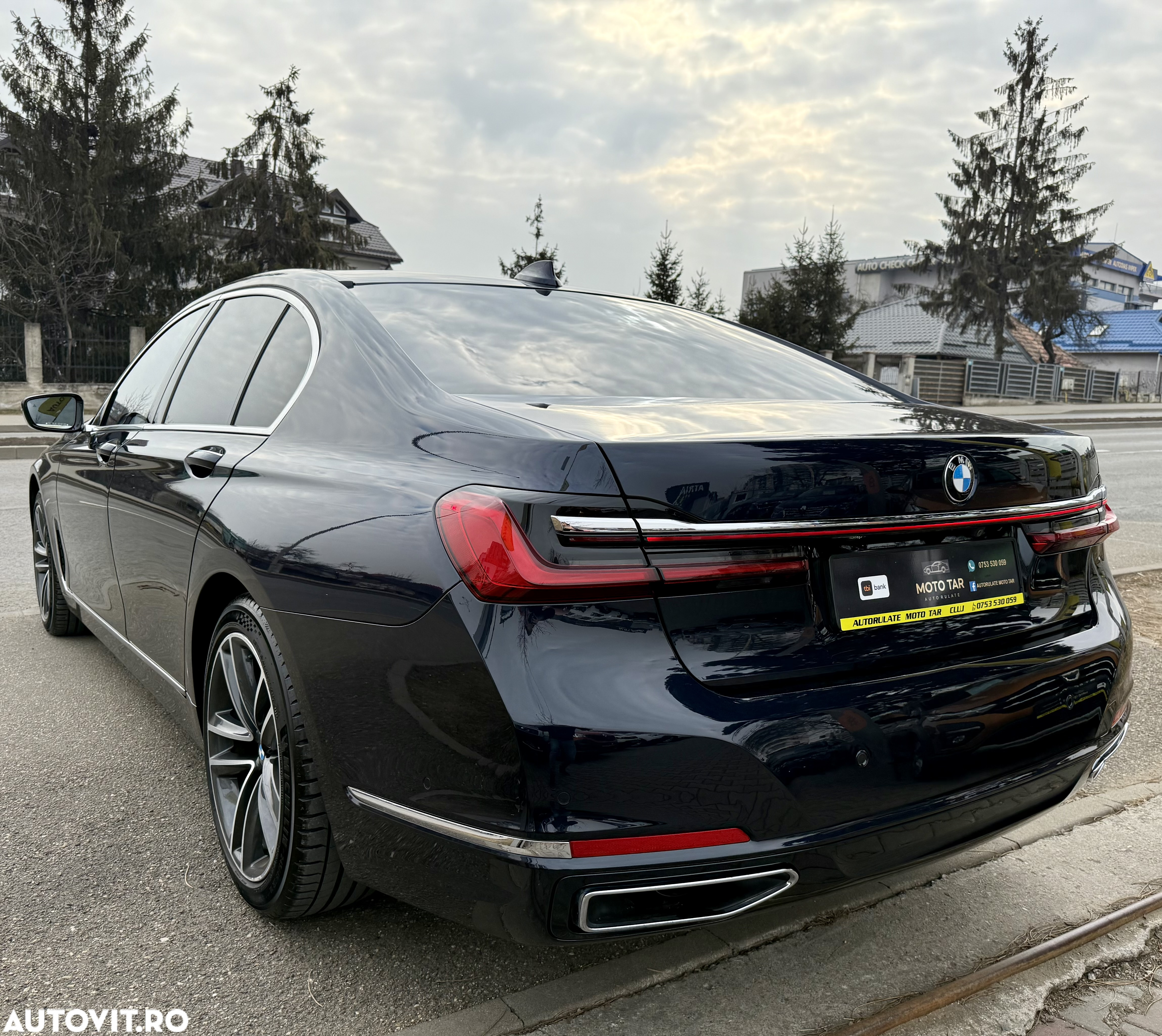 BMW Seria 7 730d xDrive - 4
