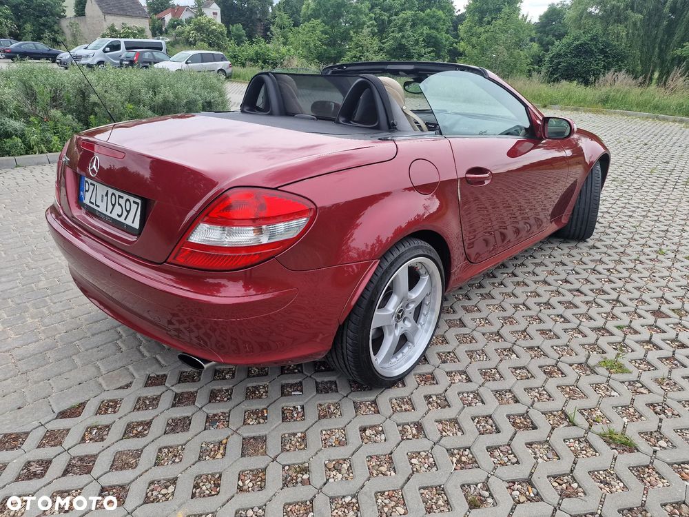 Mercedes-Benz SLK 350 7G-TRONIC - 7