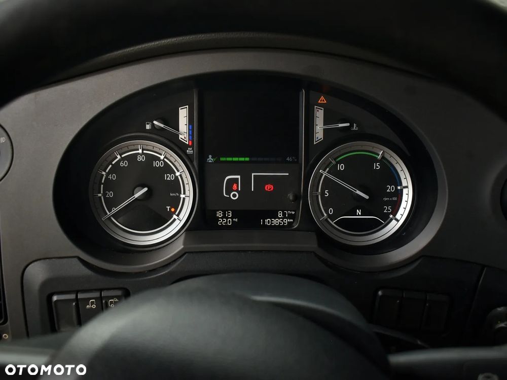 DAF XF - 11