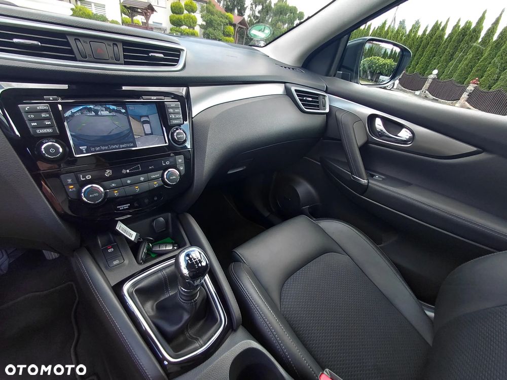 Nissan Qashqai 1.6 DIG-T Tekna - 28