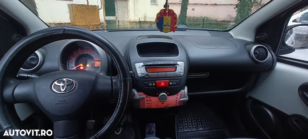 Toyota Aygo 1.0 X - 6