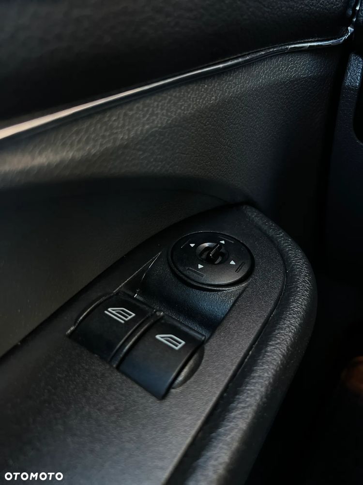 Ford Focus C-Max - 29