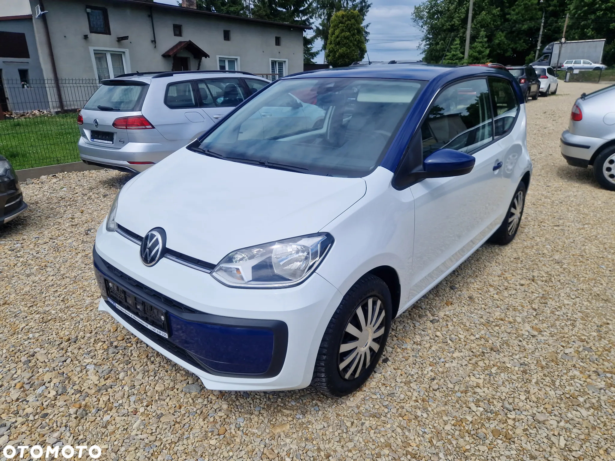 Volkswagen up! (BlueMotion Technology) move - 2