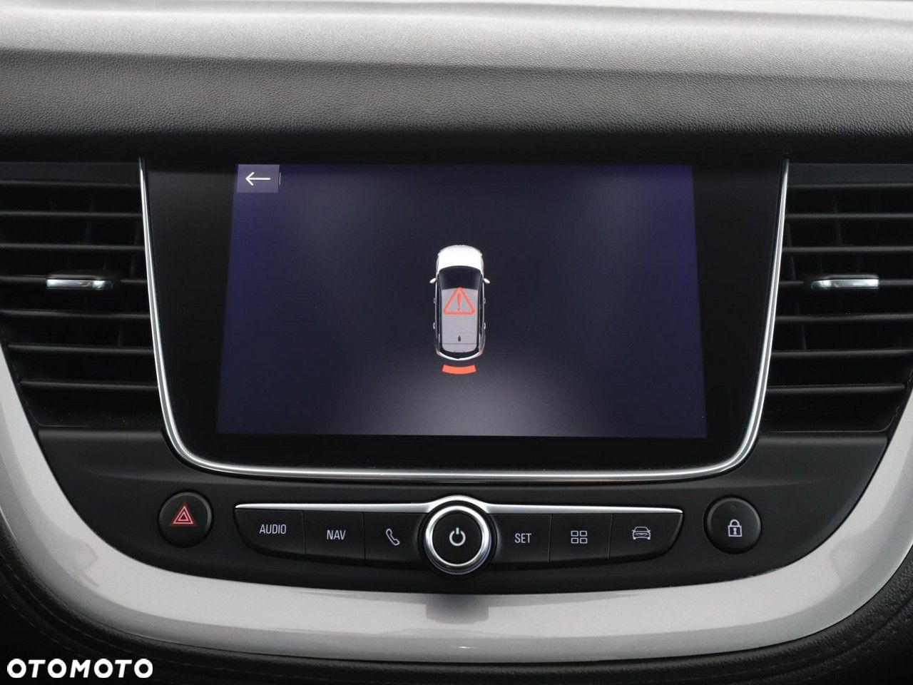 Opel Grandland X 1.2 Start/Stop Business Edition - 23