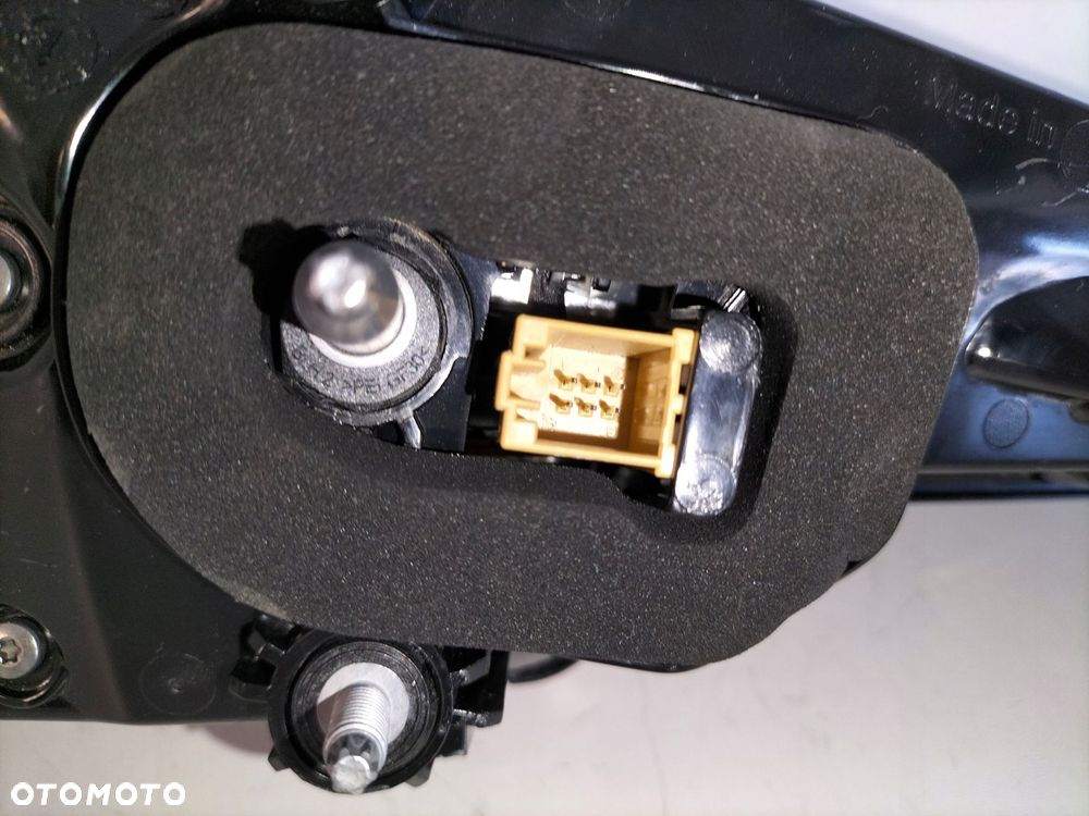 lampa tylna tył prawa audi a4 b9 8w 15-19 sedan led - 5