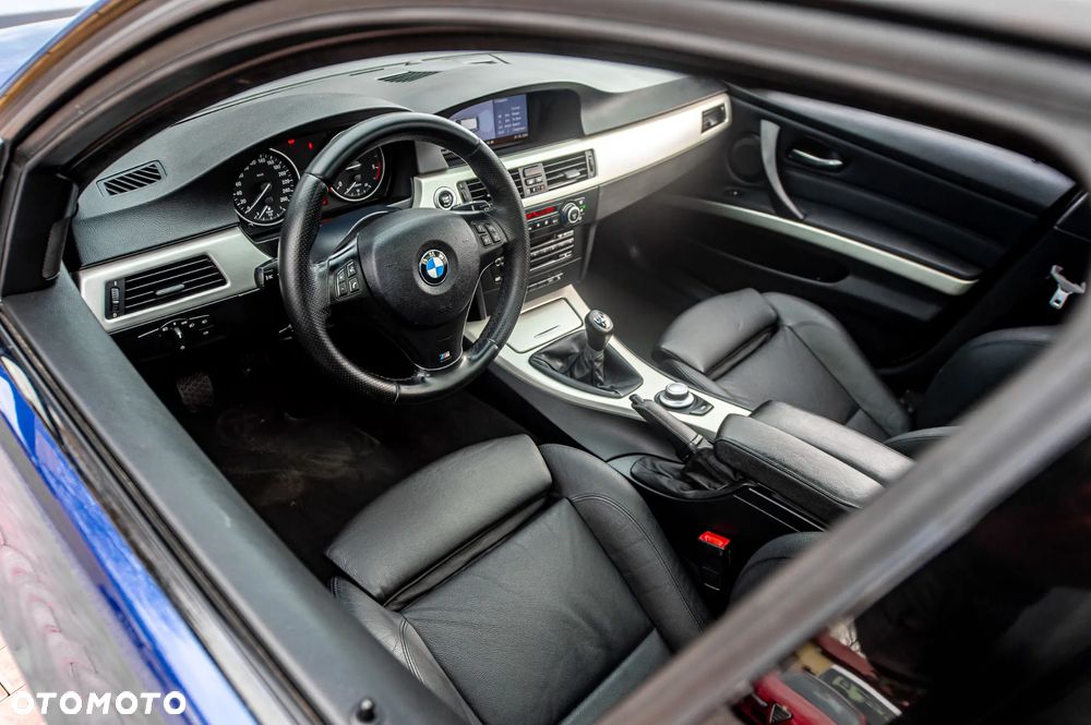 BMW Seria 3 320d DPF - 17