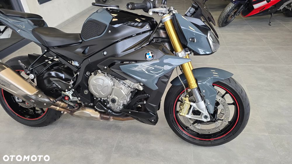 BMW S - 31