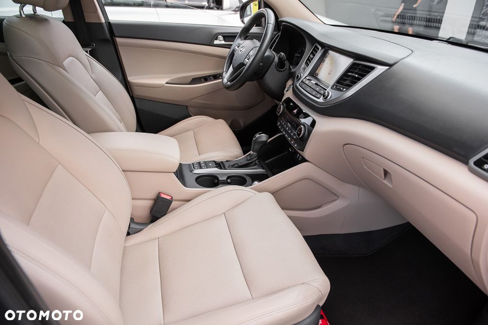 Hyundai Tucson 1.6 Turbo 4WD DCT Premium - 38