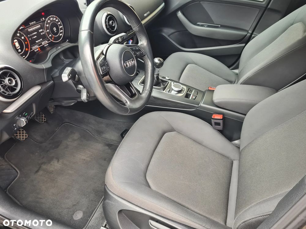 Audi A3 Sportback 1.4 TFSI cylinder on demand ultra Ambiente - 8