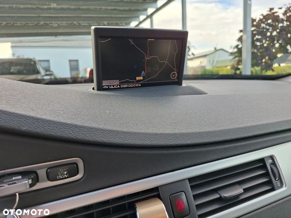 Volvo V70 2.0T Powershift RDesign - 18