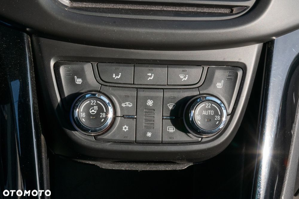 Opel Zafira 2.0 CDTI Enjoy - 30