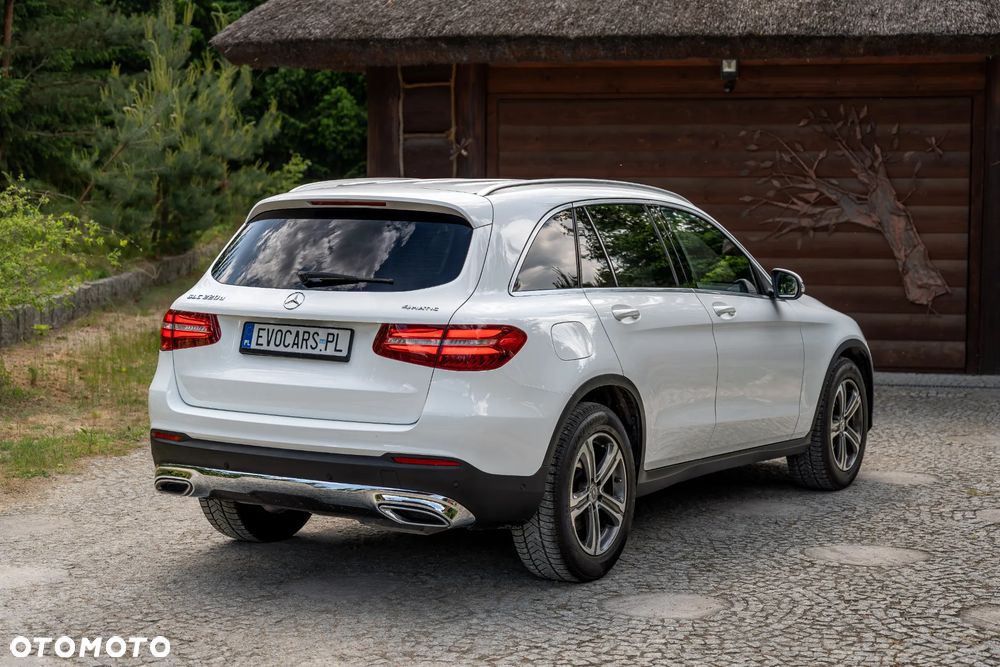 Mercedes-Benz GLC 220 d 4Matic 9G-TRONIC - 5