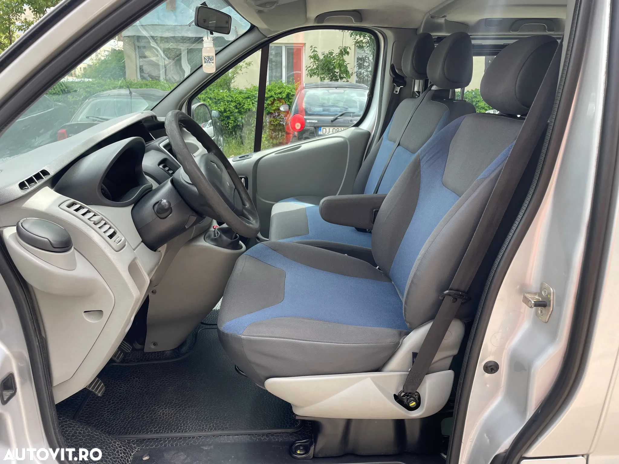 Renault Trafic 2.0 dCi 115 Passenger Expression - 5