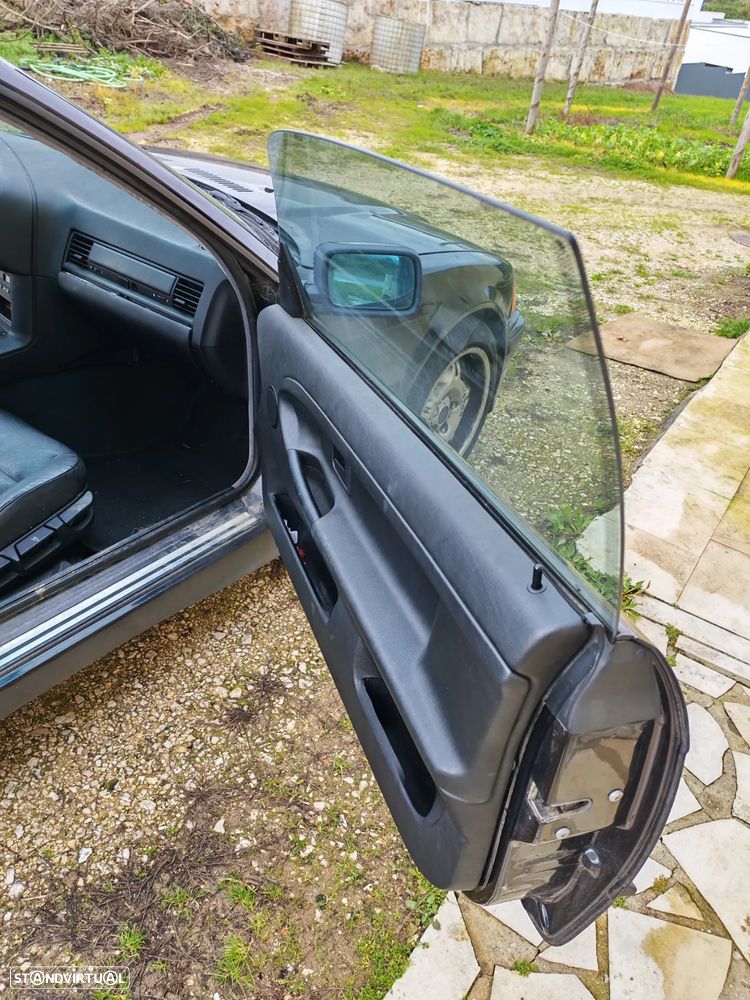 BMW 318 iS Coupé - 10