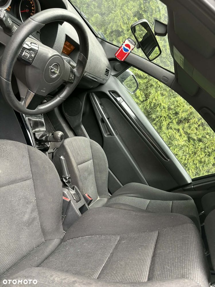 Opel Astra - 3