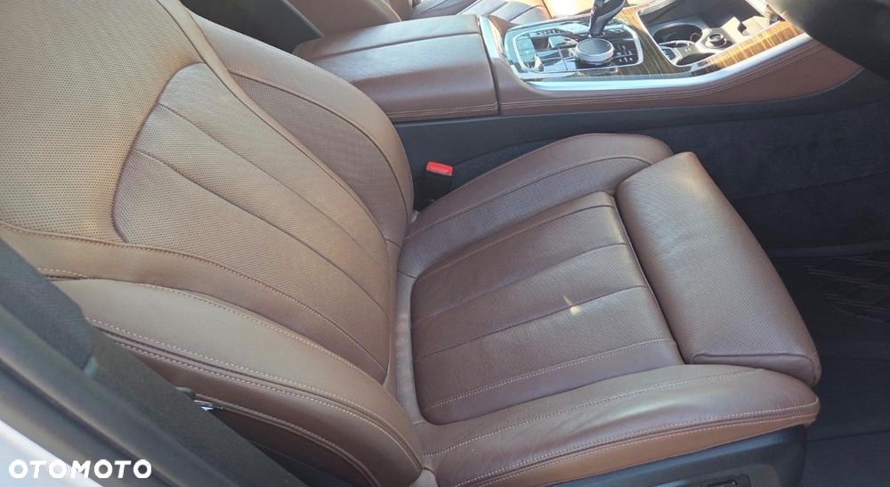 BMW X5 xDrive40i sport - 9