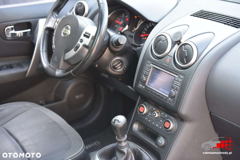 Nissan Qashqai+2 - 26