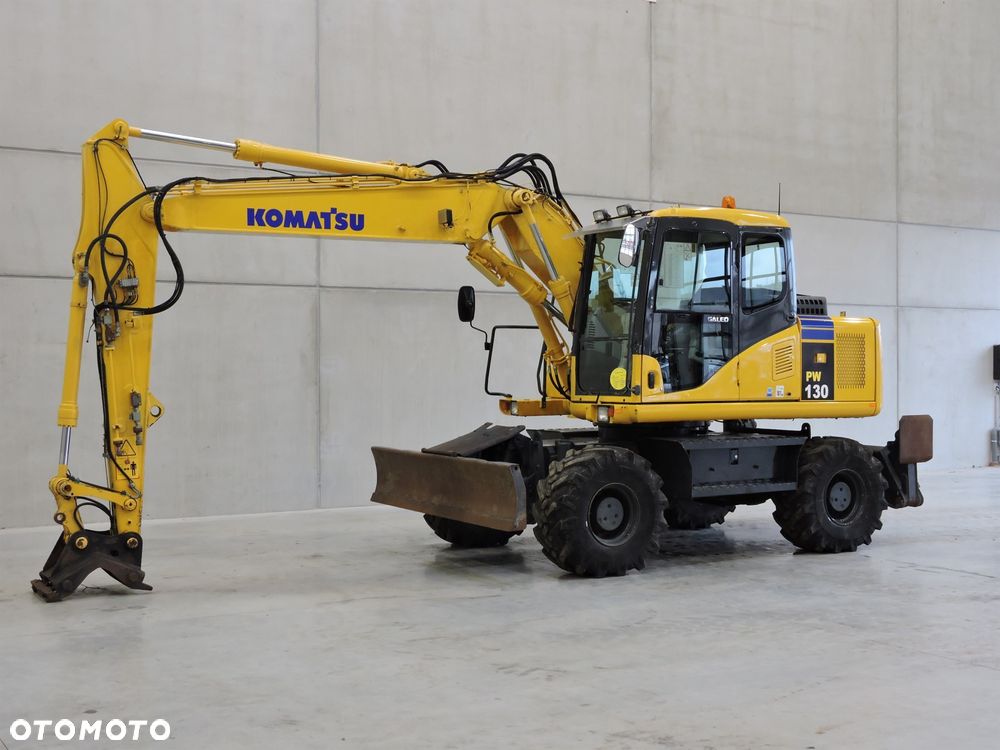 Komatsu PW130 - 1