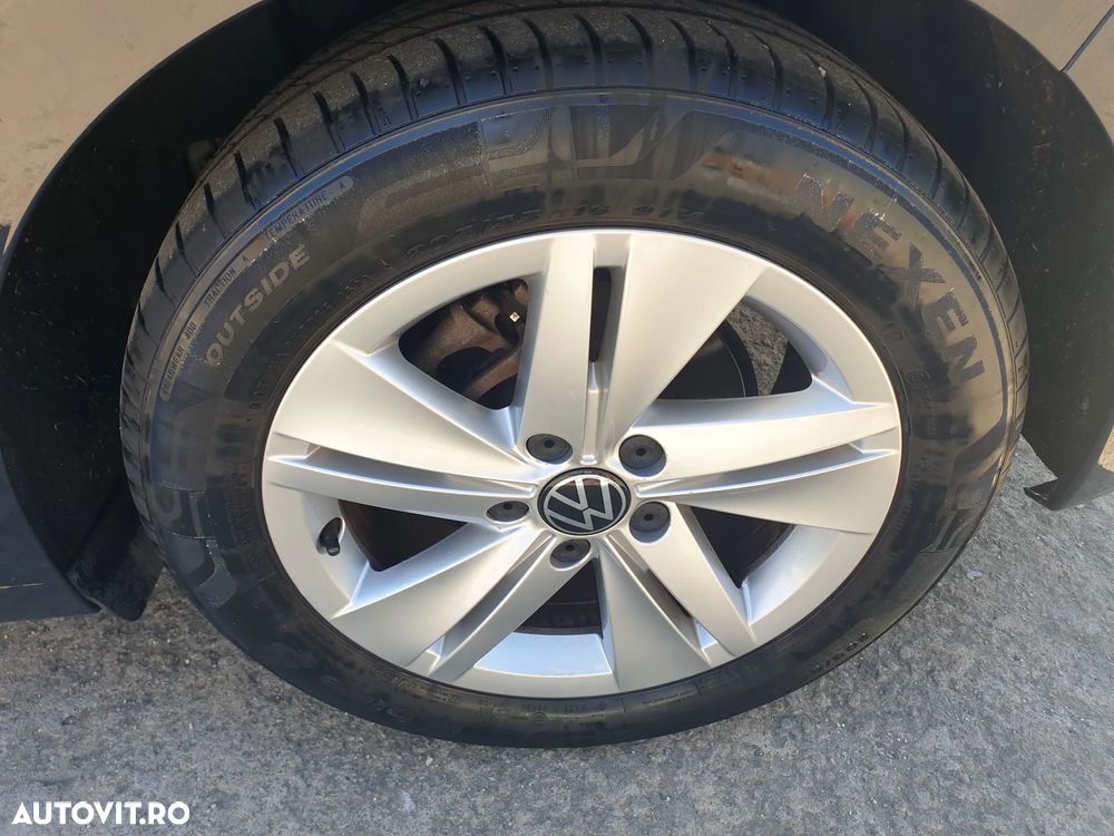 Volkswagen Golf 1.0 eTSI DSG MHEV Life - 14