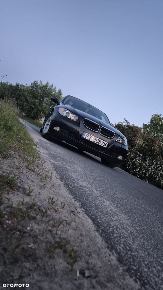 BMW Seria 3 320d - 18