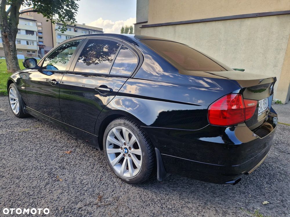 BMW Seria 3 - 16