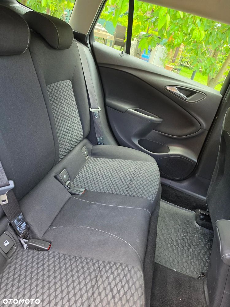 Opel Astra 1.6 CDTI Enjoy S&S - 5