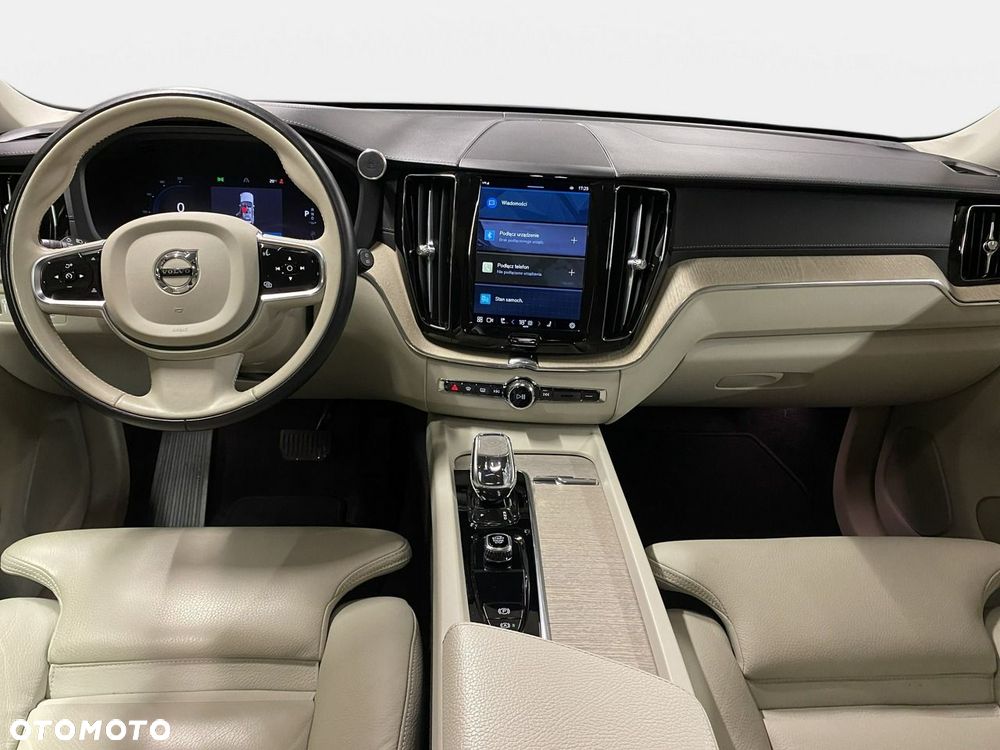 Volvo XC 60 - 21
