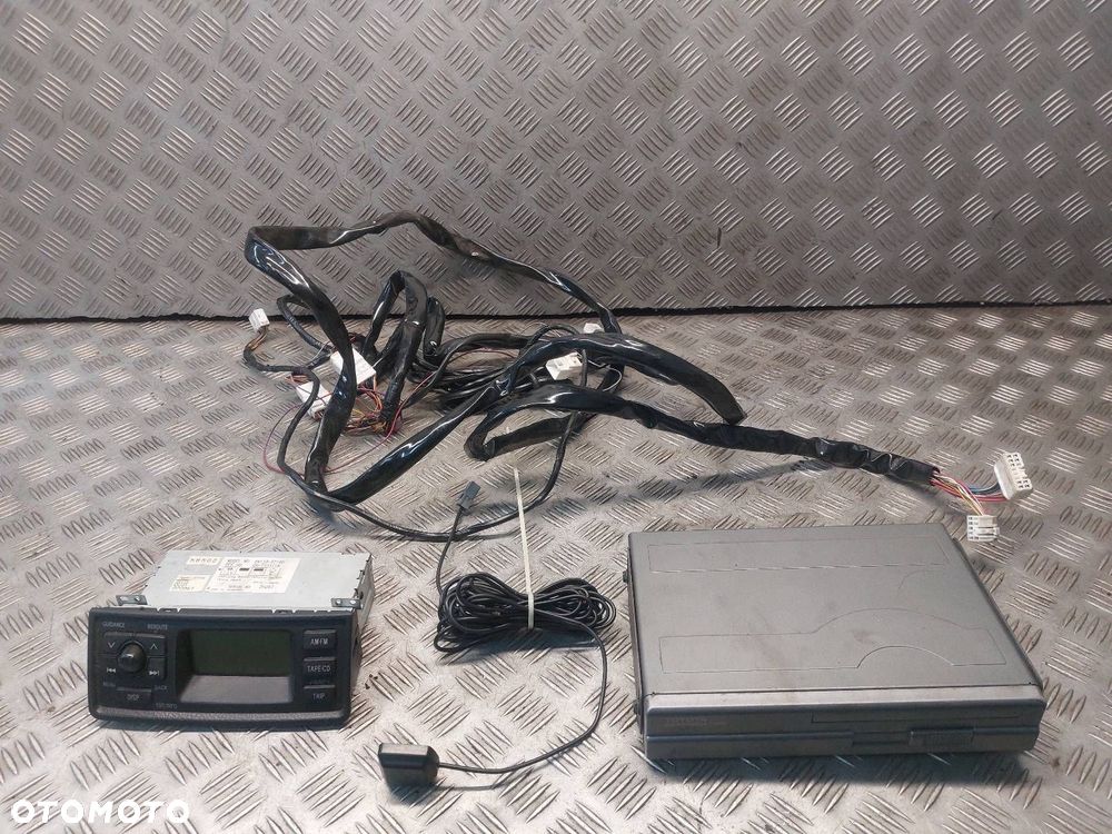 ZESTAW NAWIGACJI GPS TOYOTA YARIS I 86110-52140 08663-00811 08662-00850 - 1