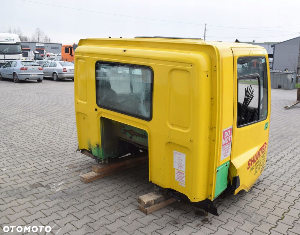 SZKIELET DZIENNA KABINA + DRZWI DAF CF - 6