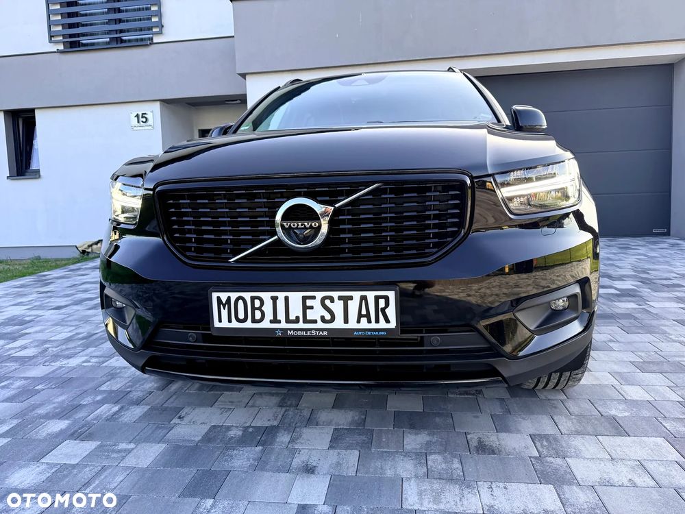 Volvo XC 40 D4 AWD Geartronic R-Design - 16