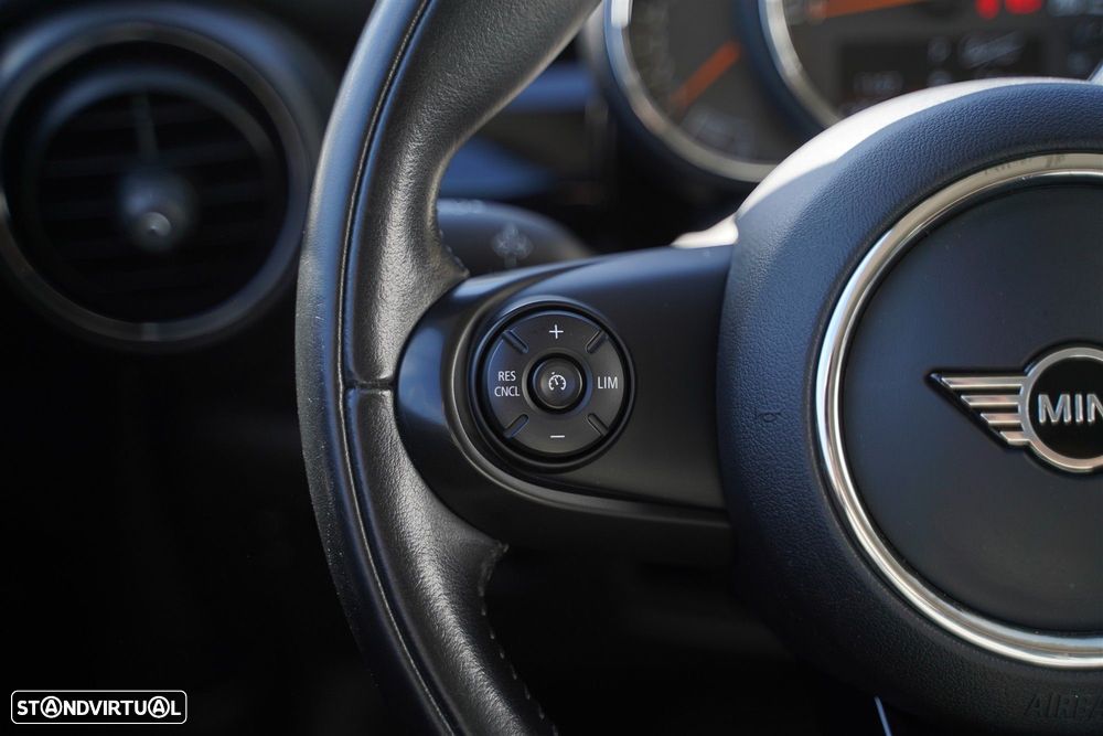 MINI 3 Portas One Auto - 16