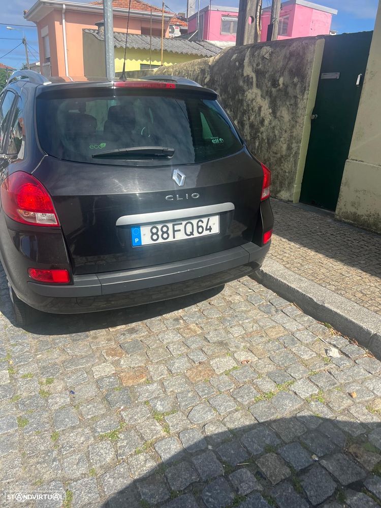 Renault Clio Sport Tourer - 2